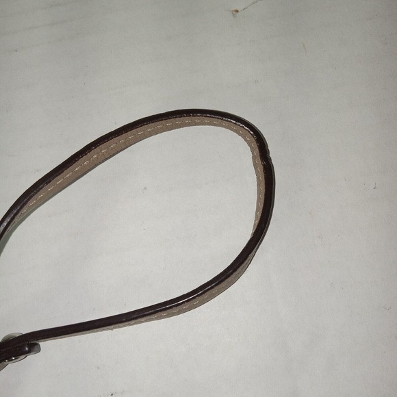 Coach Wristlet Clover Print - Picture 10 of 16